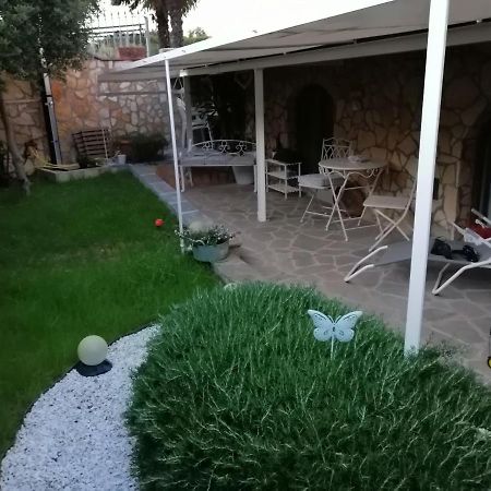 Casa In Collina "La Farfalla" Riparbella Buitenkant foto