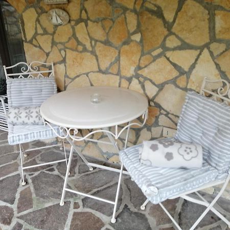 Casa In Collina "La Farfalla" Riparbella Buitenkant foto