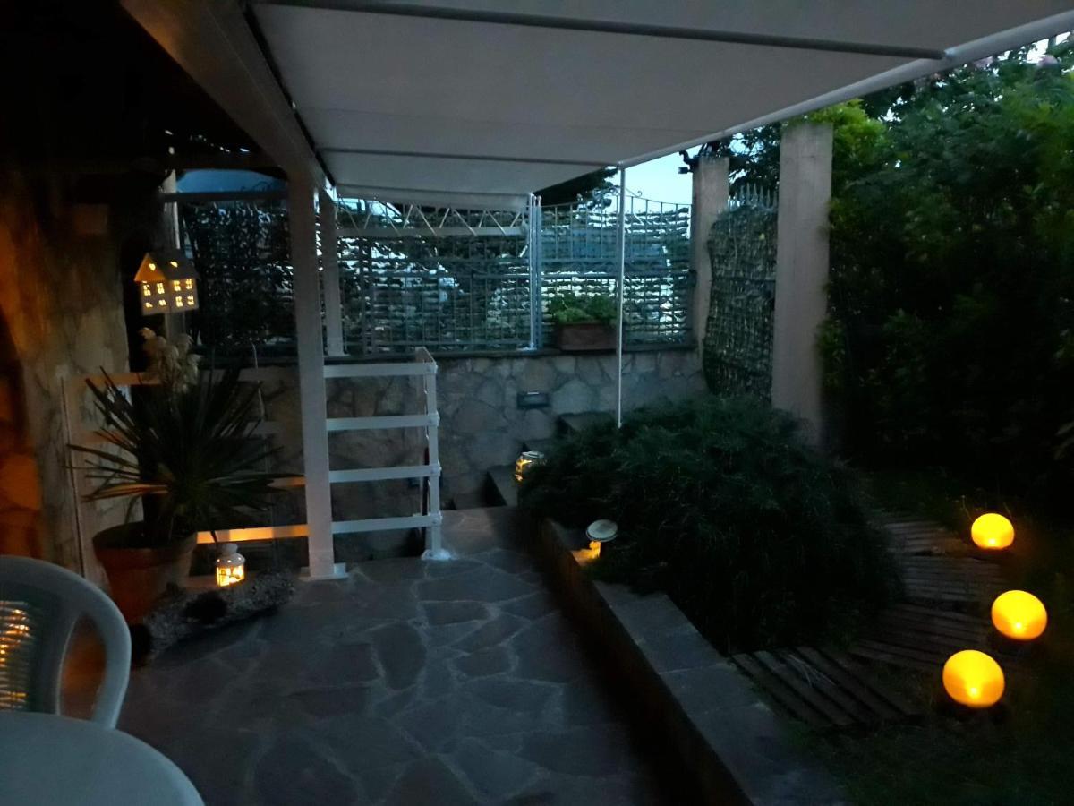 Casa In Collina "La Farfalla" Riparbella Buitenkant foto