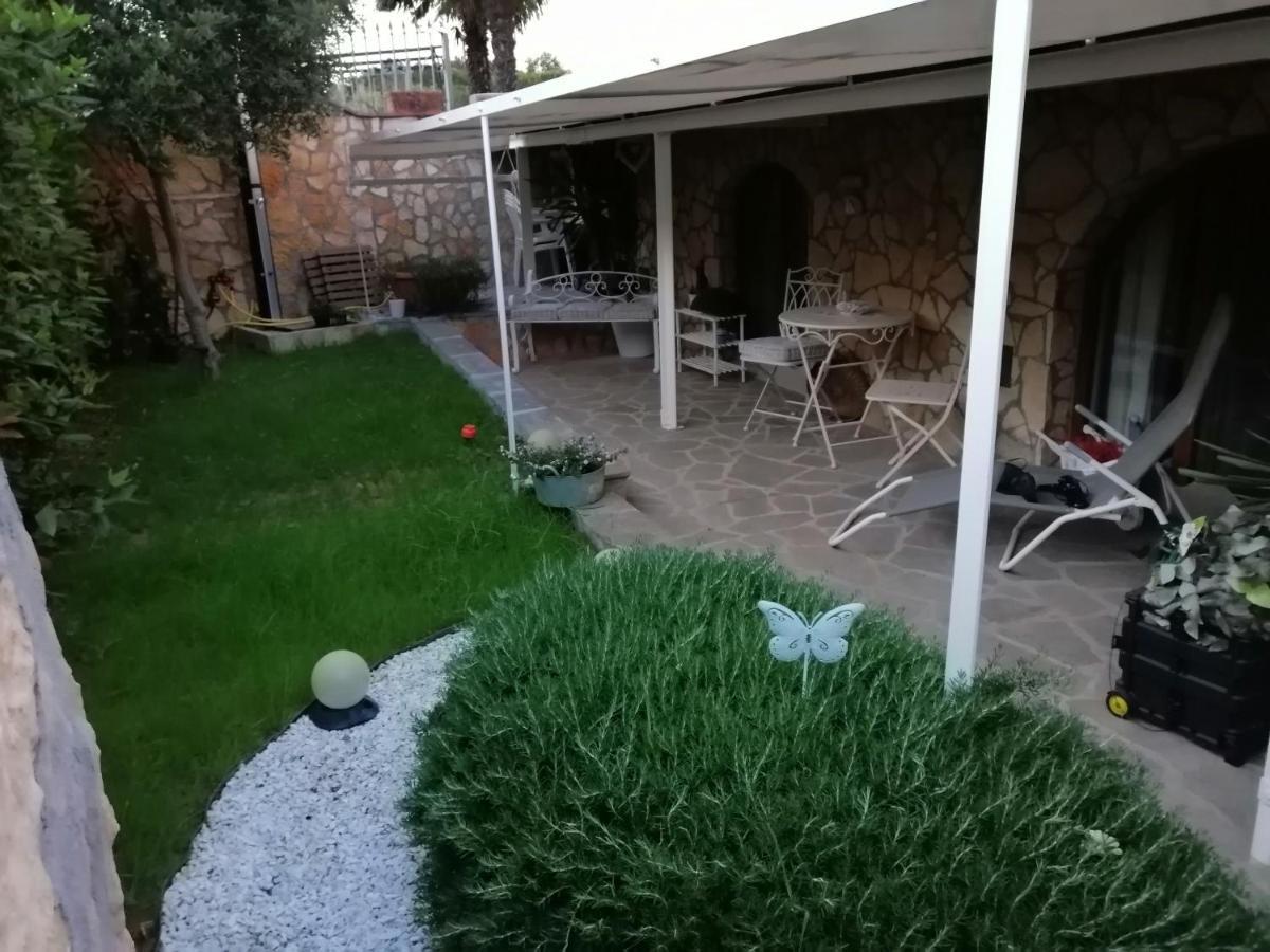 Casa In Collina "La Farfalla" Riparbella Buitenkant foto