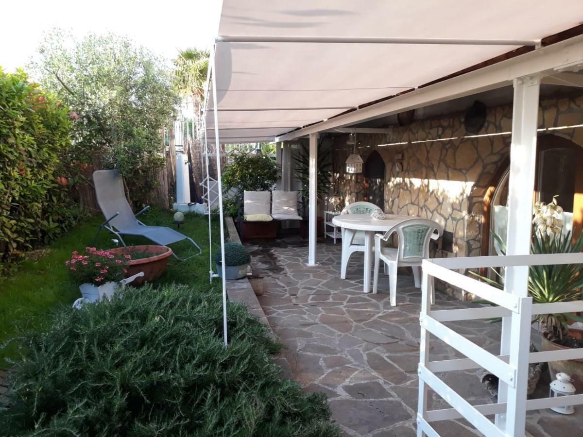 Casa In Collina "La Farfalla" Riparbella Buitenkant foto